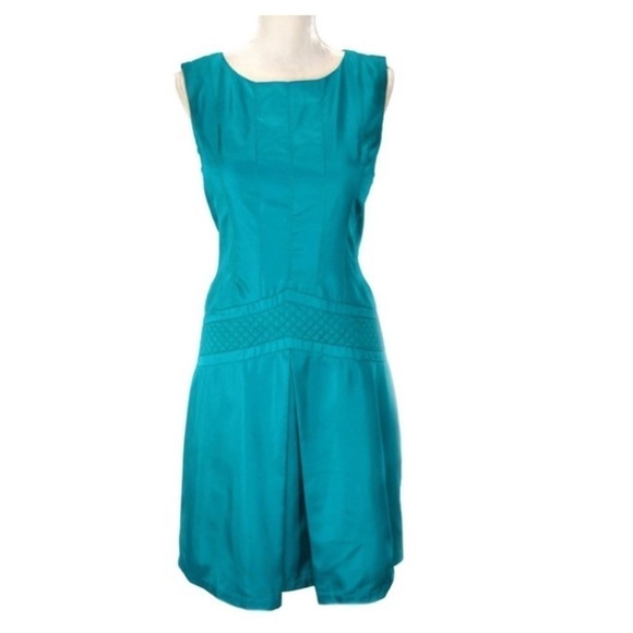 BADGLEY Mischka inverted pleat dress - Picture 10 of 10